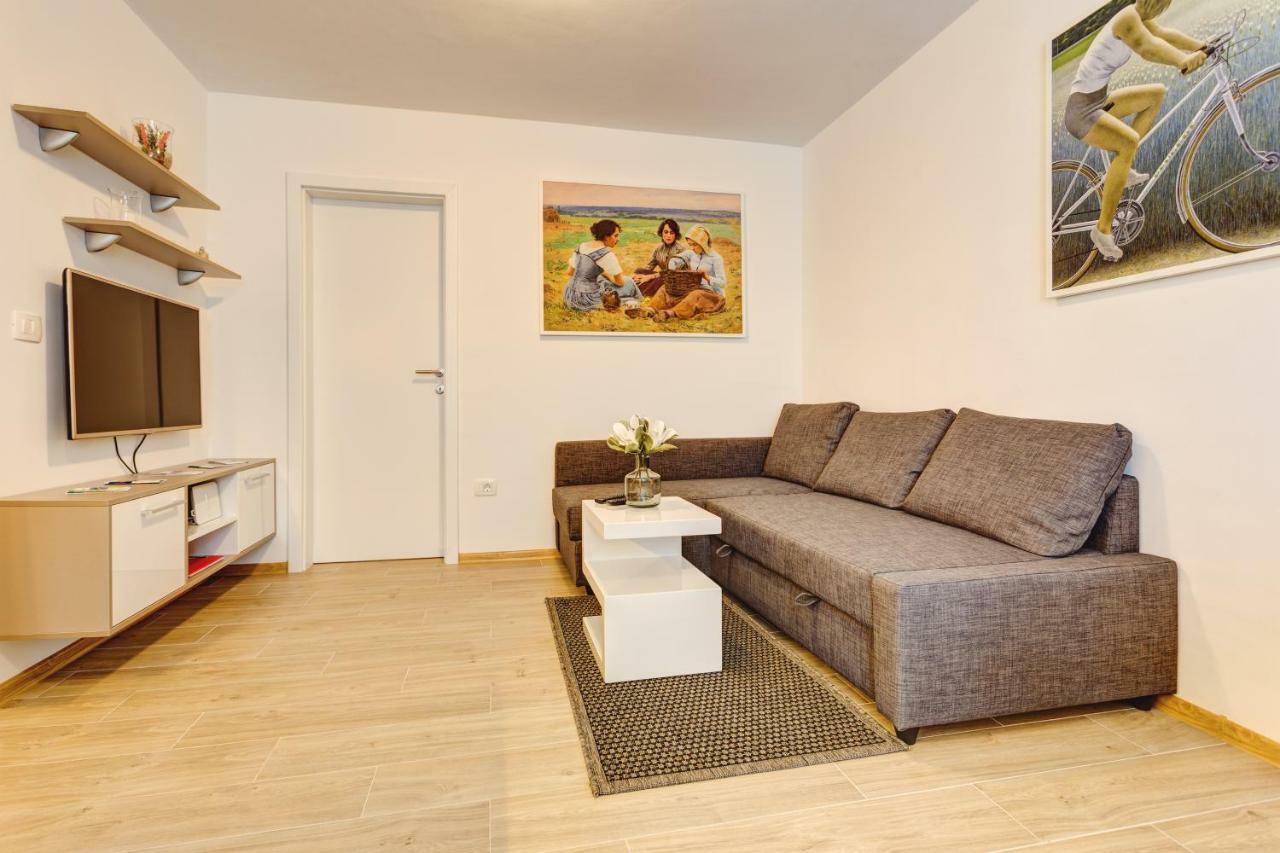 Apartman Morena Novigrad Istria Exterior foto